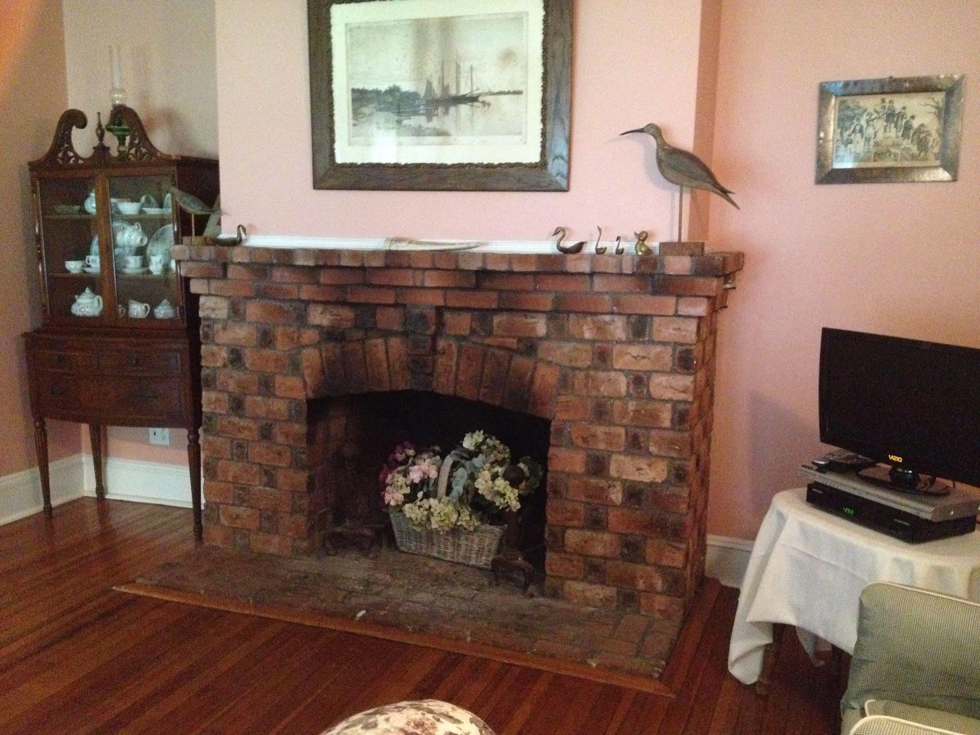 Shelter Island Heights House On Chase Creek B&B 외부 사진